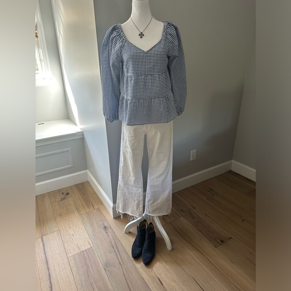 Old Navy Ruffled Top - Picture 6 of 8